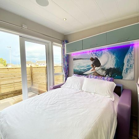 Elletson Park Wood Fired Hot Tubs, Caravans & Pods Pilling المظهر الخارجي الصورة