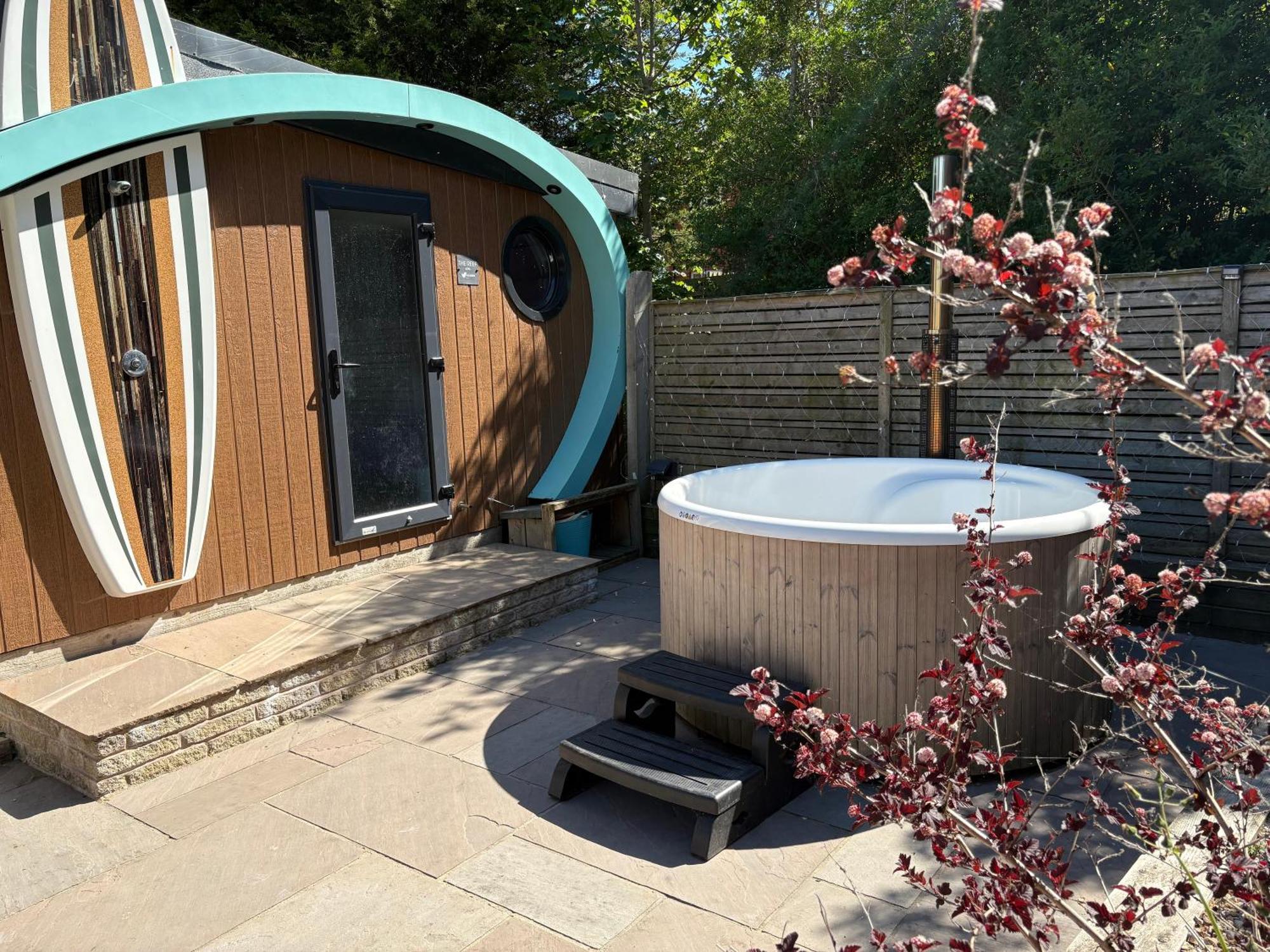 Elletson Park Wood Fired Hot Tubs, Caravans & Pods Pilling المظهر الخارجي الصورة